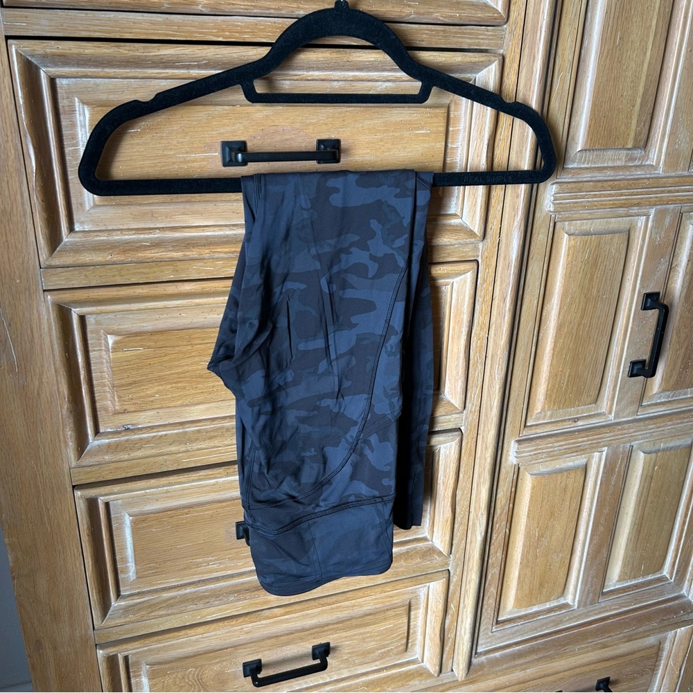lululemon athletica Fast and Free 25 Leggings Black Camo